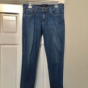 JOE’s Cropped jeans